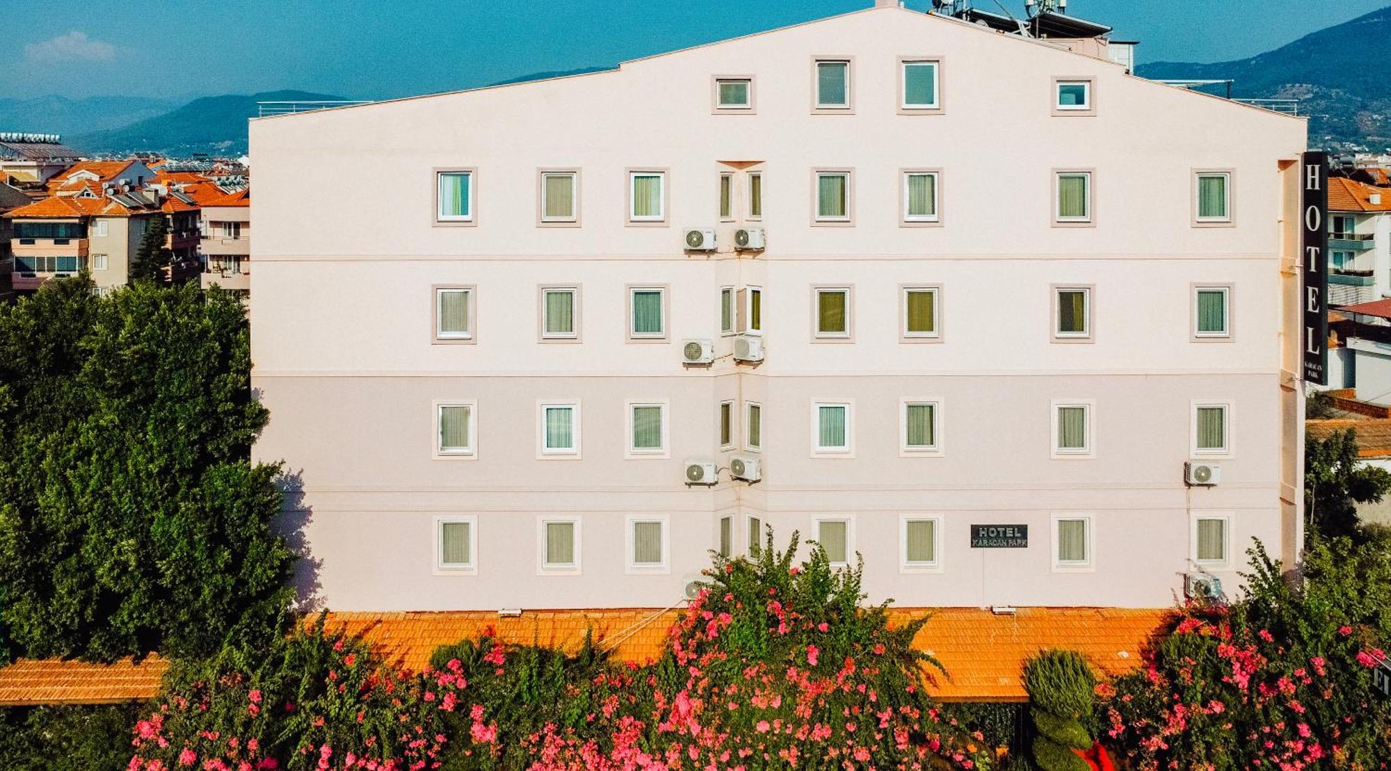 Otel Karacan Park - Airport 3*